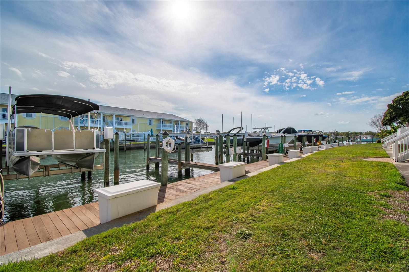 4873 COBIA DR SE #B, ST PETERSBURG, FL, 33705