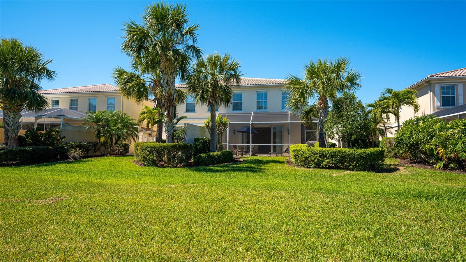 1749 BURGOS DR, SARASOTA, FL, 34238