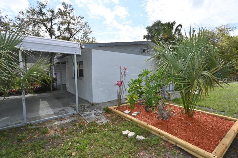 8827 W MILLPOINT RD, RIVERVIEW, FL, 33578