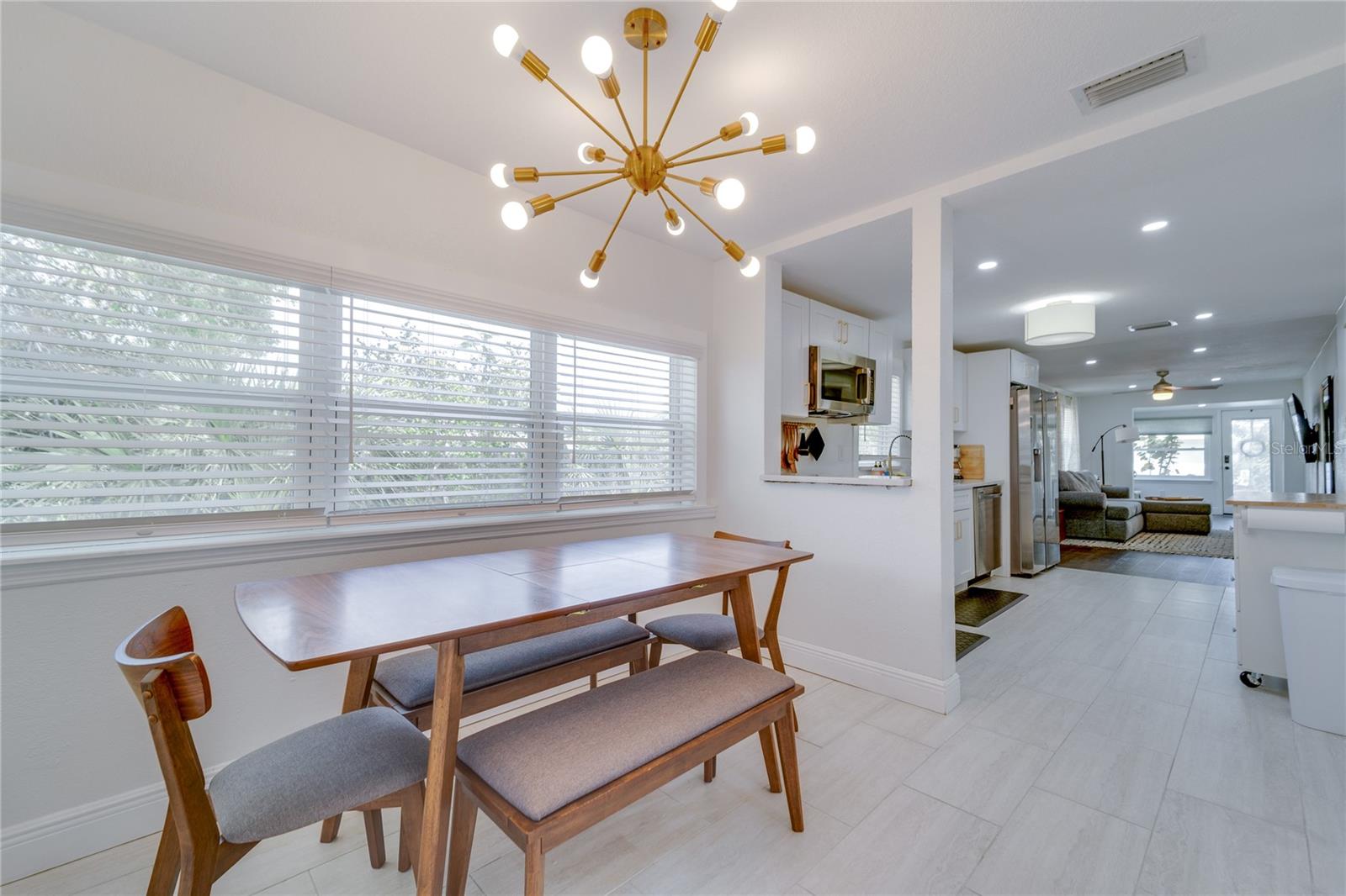 2410 CENTER AVE, ORLANDO, FL, 32806