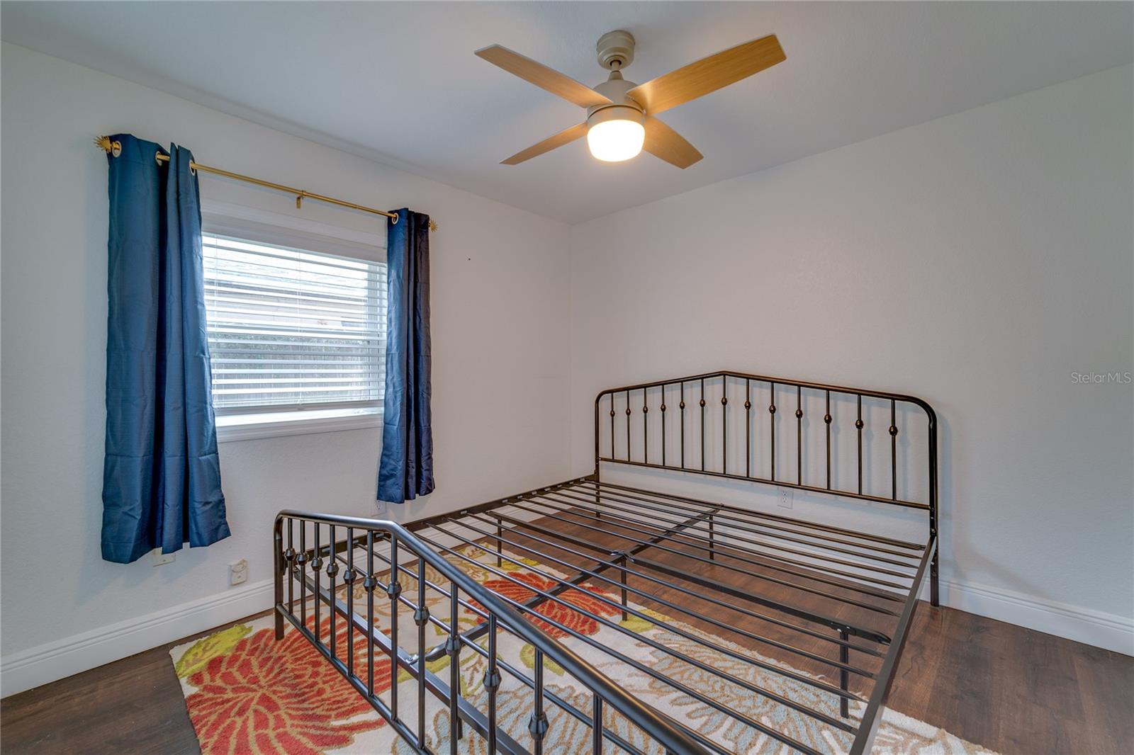 2410 CENTER AVE, ORLANDO, FL, 32806