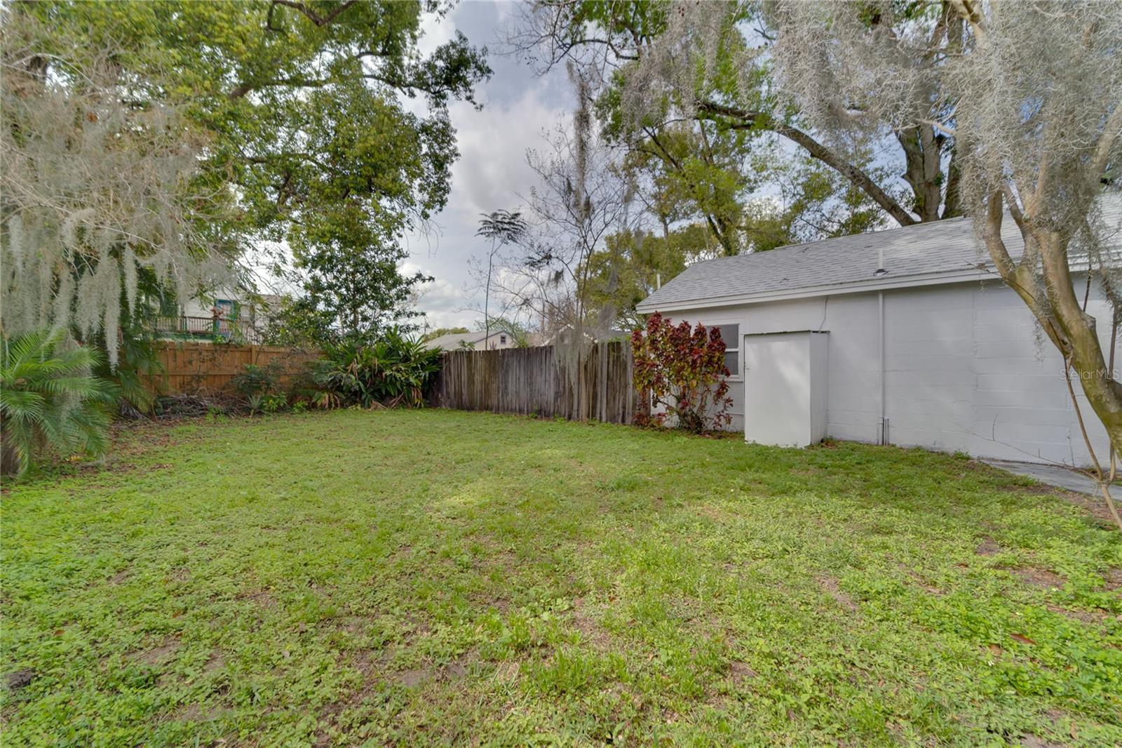 2410 CENTER AVE, ORLANDO, FL, 32806