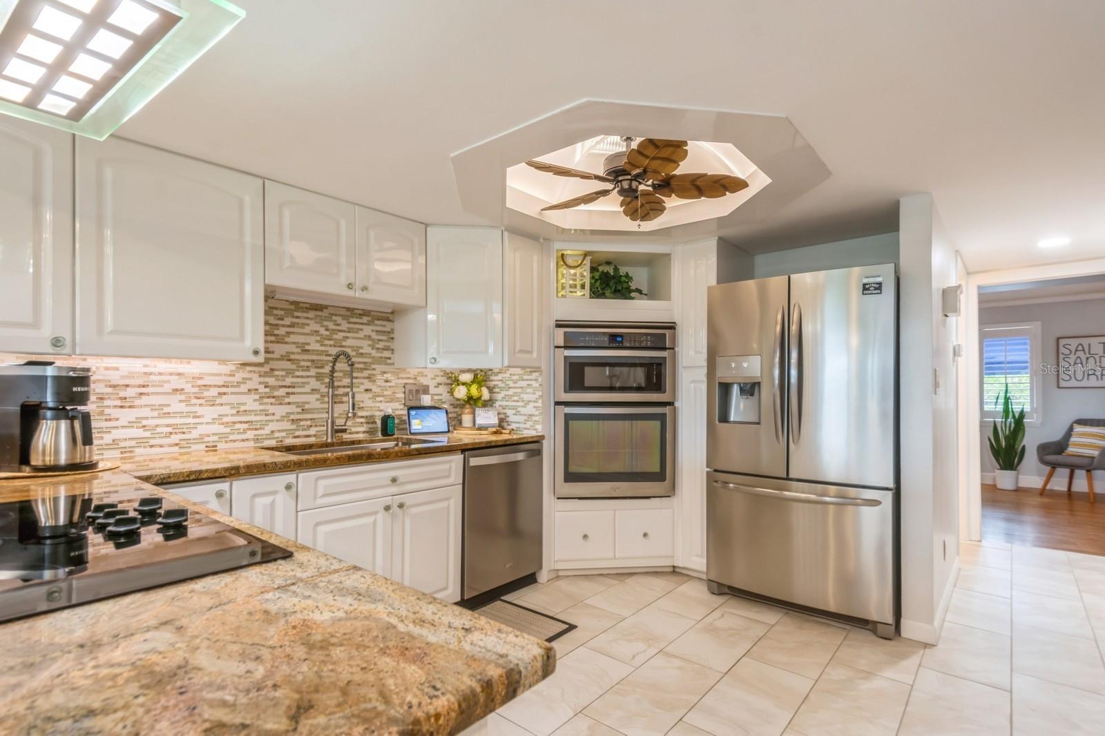 1355 PINELLAS BAYWAY S #4, TIERRA VERDE, FL, 33715