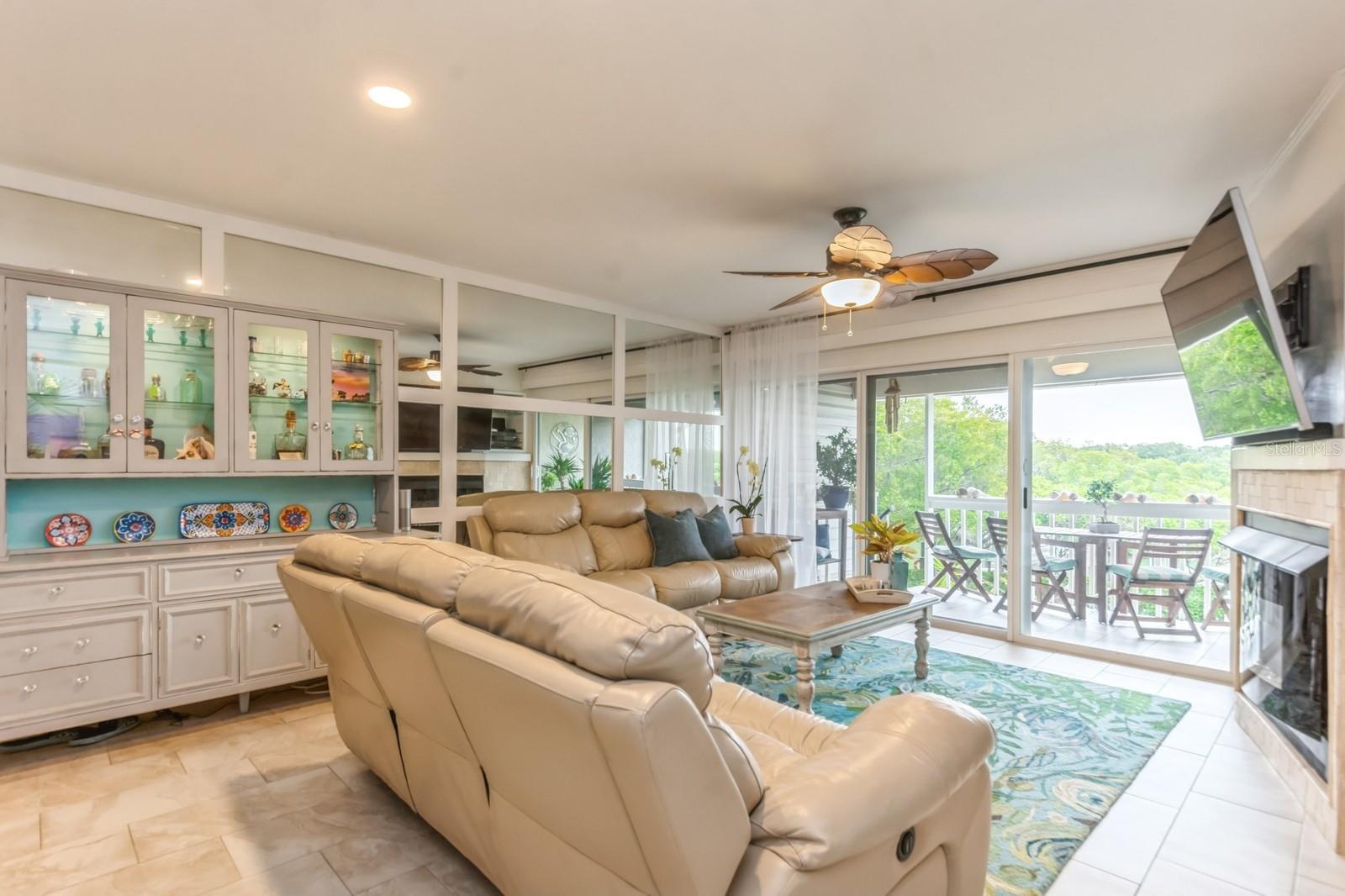1355 PINELLAS BAYWAY S #4, TIERRA VERDE, FL, 33715