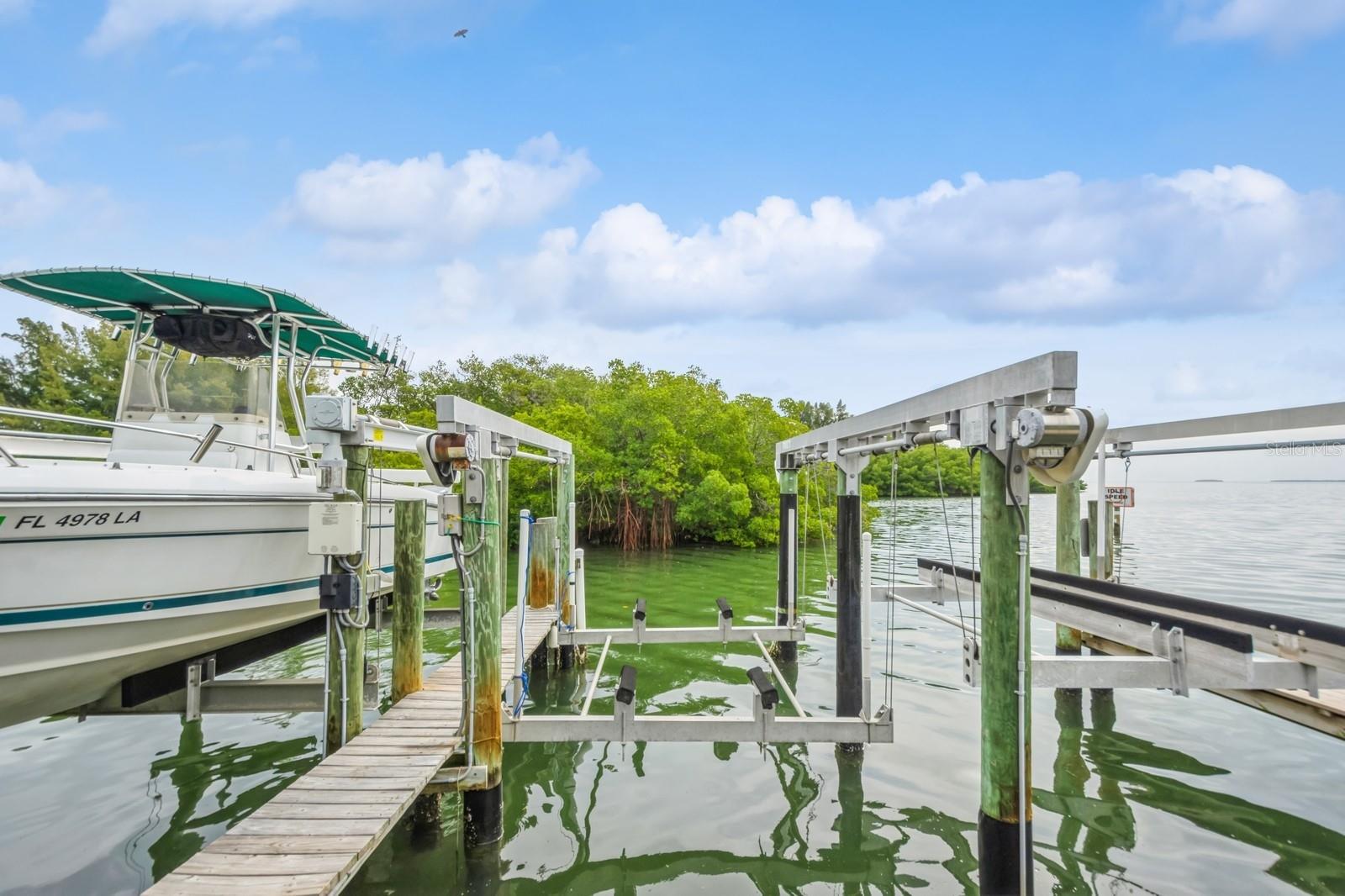 1355 PINELLAS BAYWAY S #4, TIERRA VERDE, FL, 33715