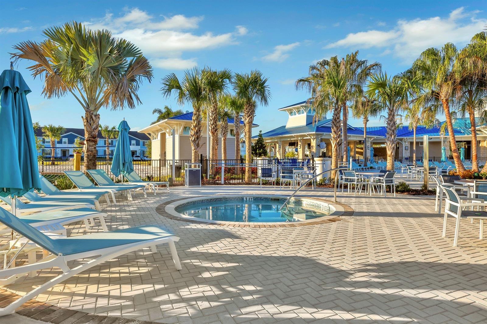 900 PARADISE DR, DAVENPORT, FL, 33897
