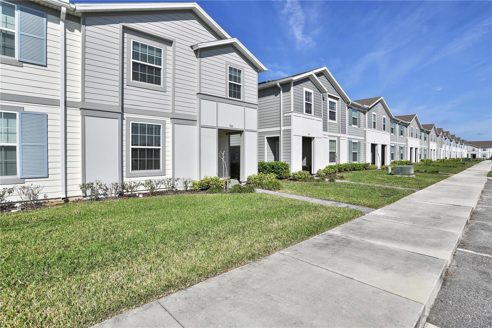 900 PARADISE DR, DAVENPORT, FL, 33897