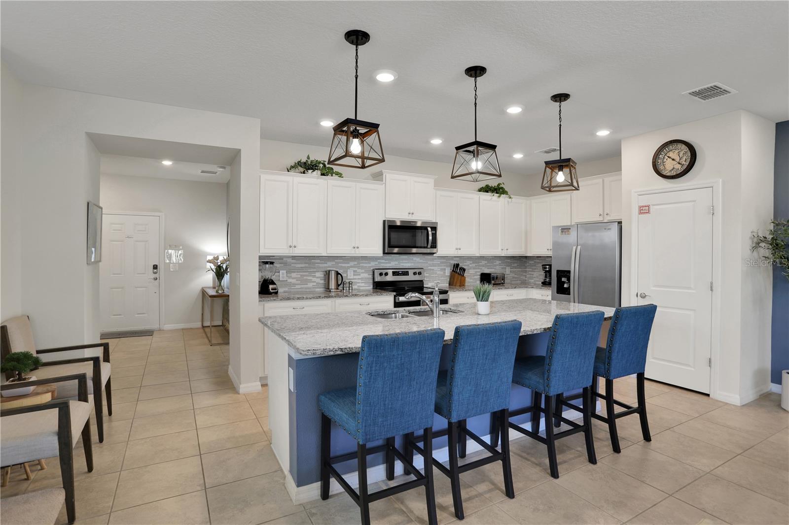 900 PARADISE DR, DAVENPORT, FL, 33897