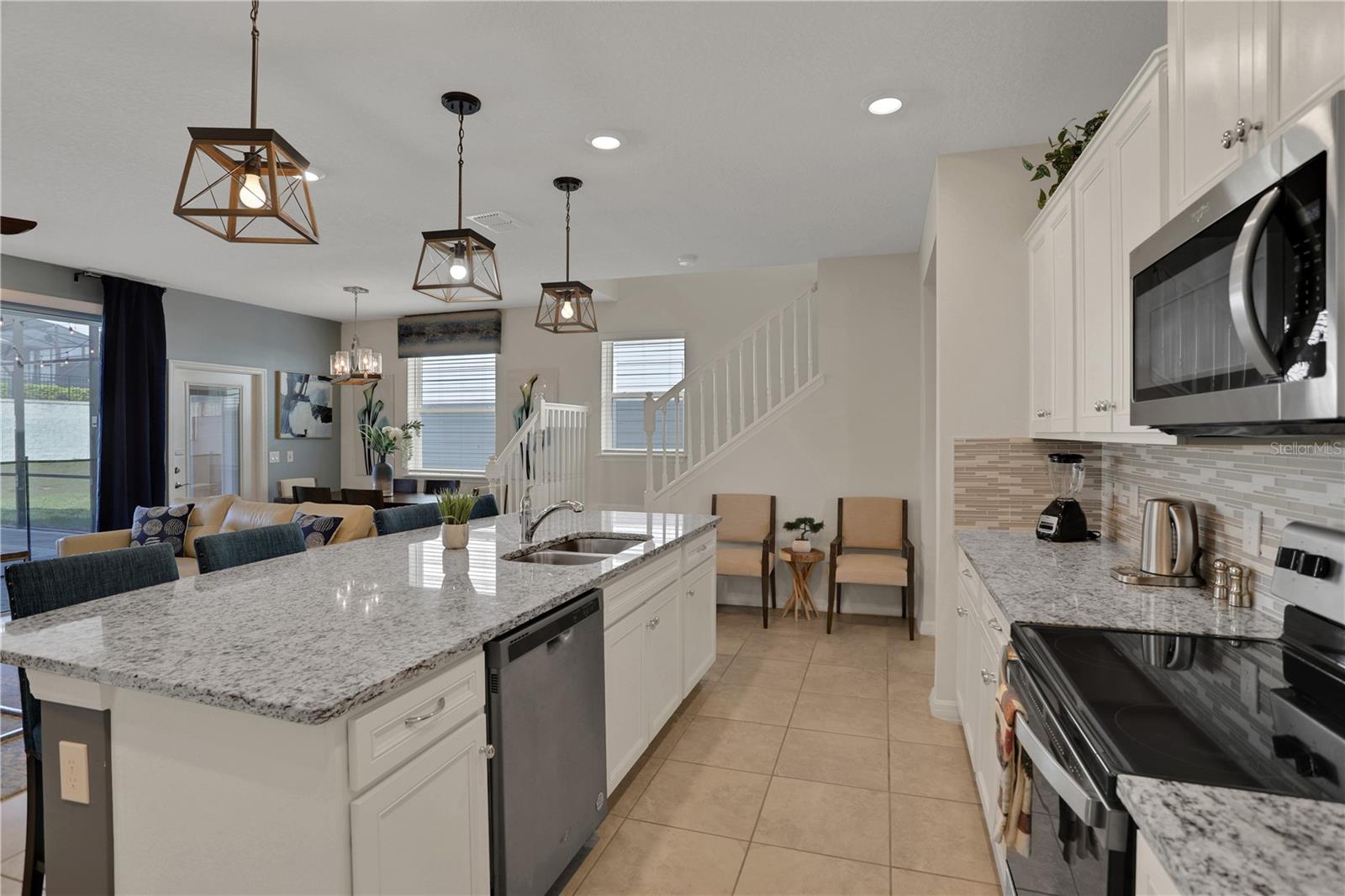 900 PARADISE DR, DAVENPORT, FL, 33897