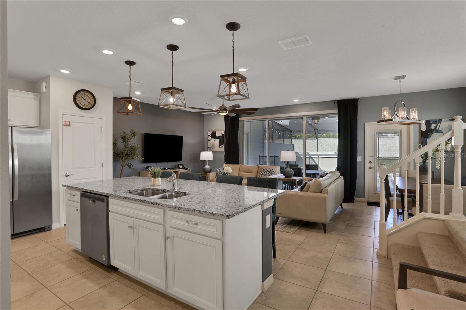900 PARADISE DR, DAVENPORT, FL, 33897