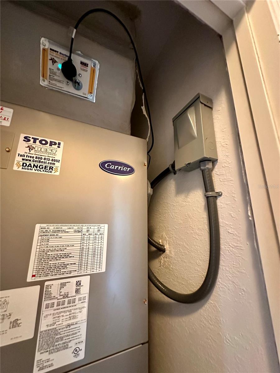 24479 VIENISON LN, PUNTA GORDA, FL, 33955