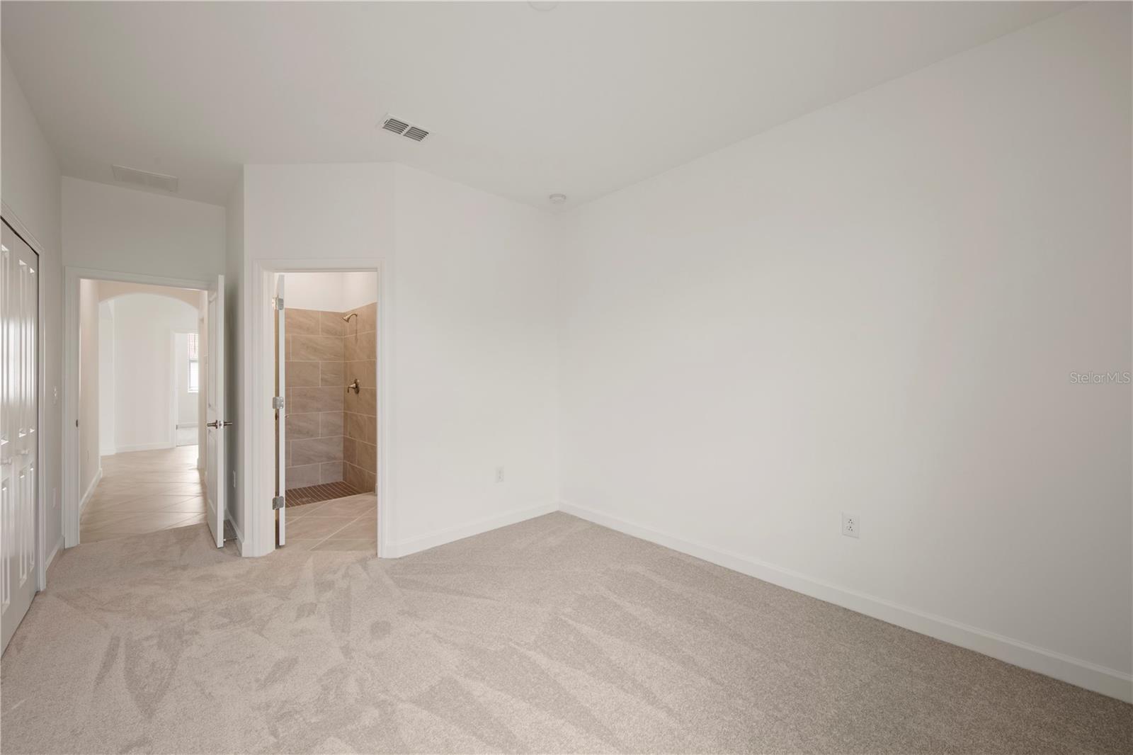 16579 CAPE HORN BLVD, PUNTA GORDA, FL, 33955