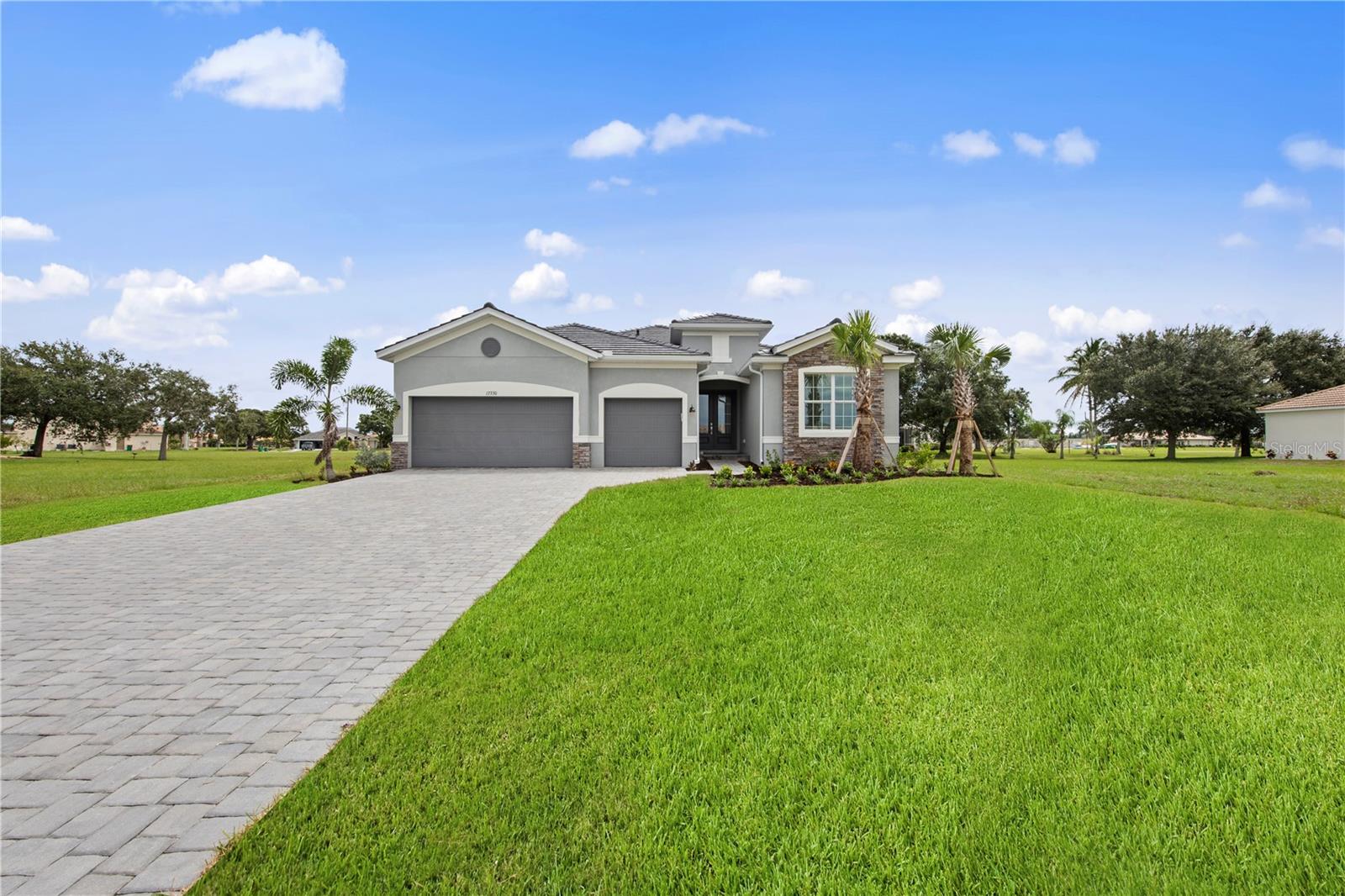 16579 CAPE HORN BLVD, PUNTA GORDA, FL, 33955