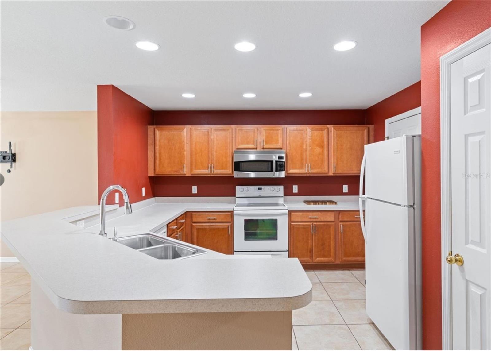 4535 LIMERICK DR, TAMPA, FL, 33610