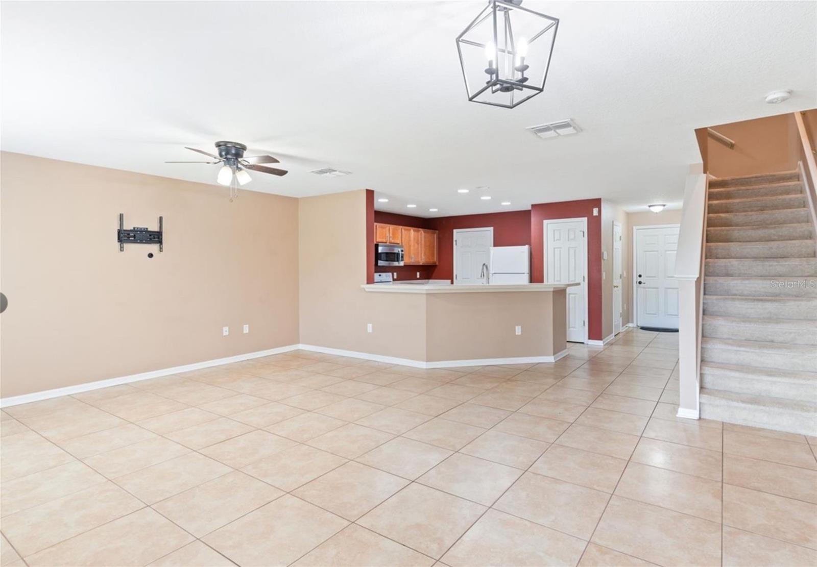 4535 LIMERICK DR, TAMPA, FL, 33610