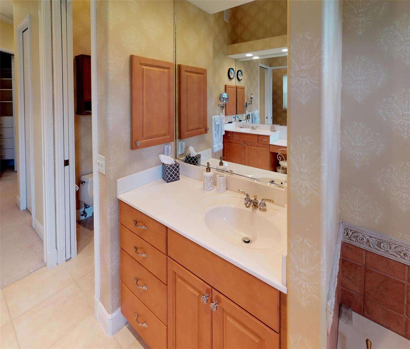 5598 SIESTA ESTATES CT, SARASOTA, FL, 34242