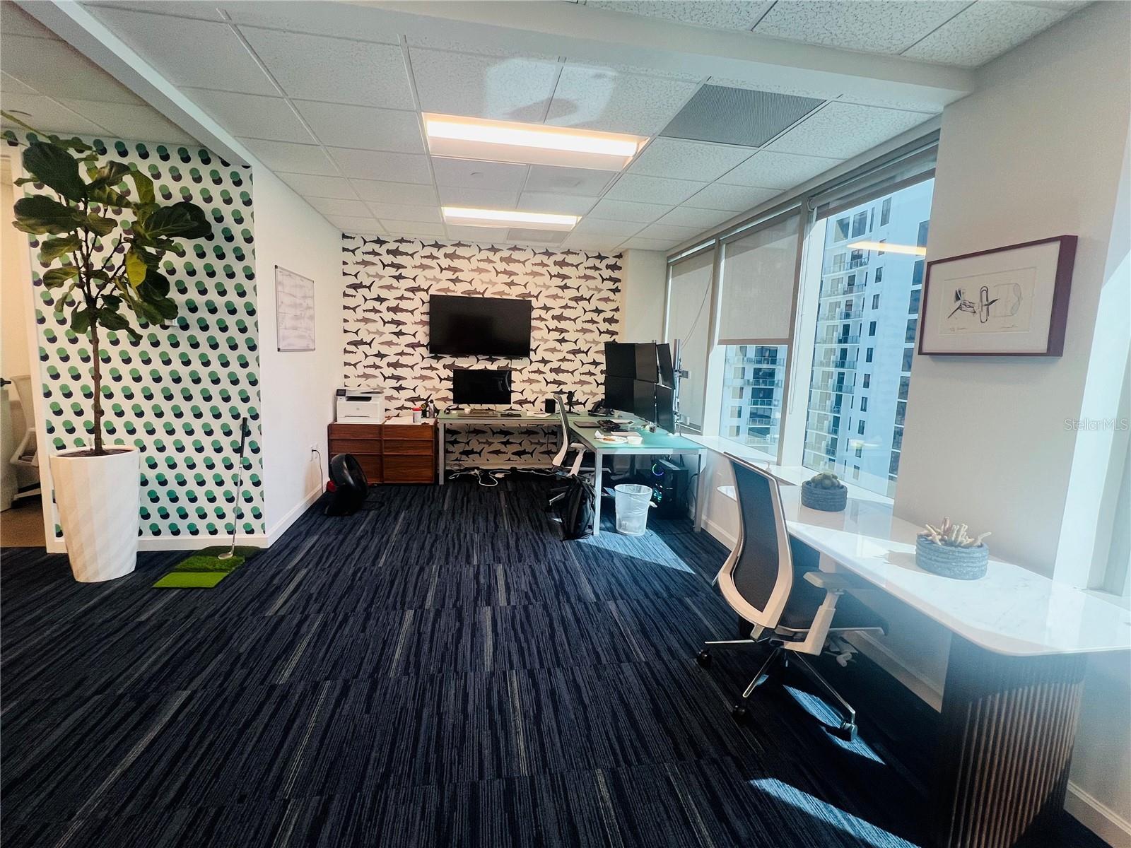 100 SE 3RD AVE, FORT LAUDERDALE, FL, 33394