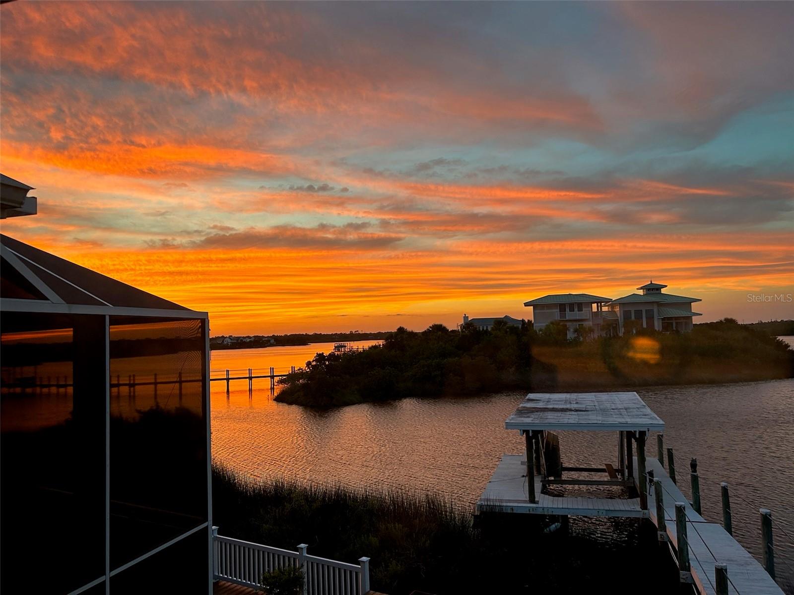 608 RIVERVIEW RD, FLAGLER BEACH, FL, 32136