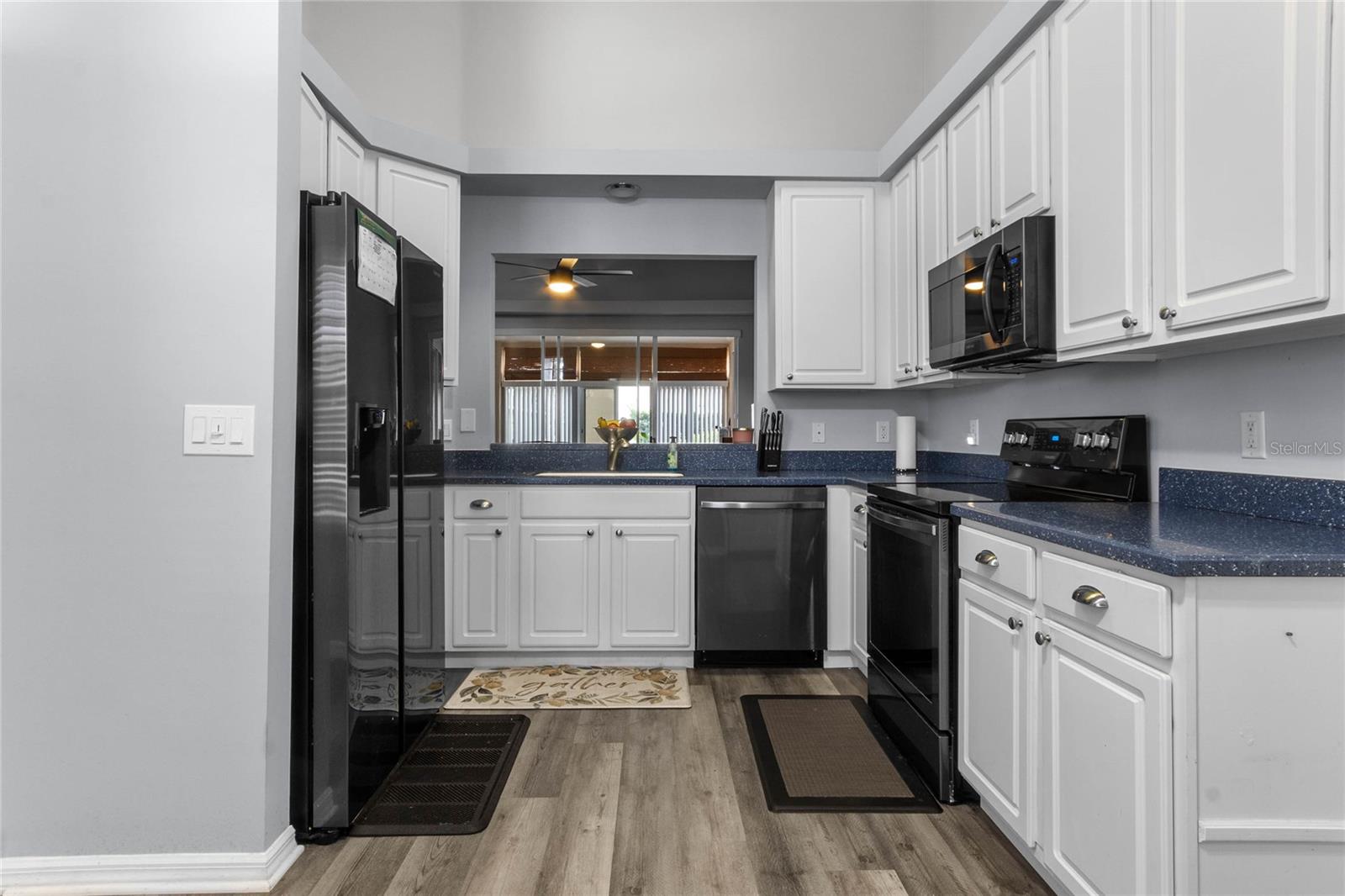 145 LEWIS DR, DAVENPORT, FL, 33837