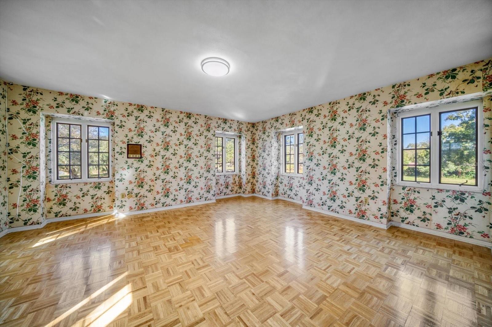 2850 SUNSTREAM LN, CLEARWATER, FL, 33759