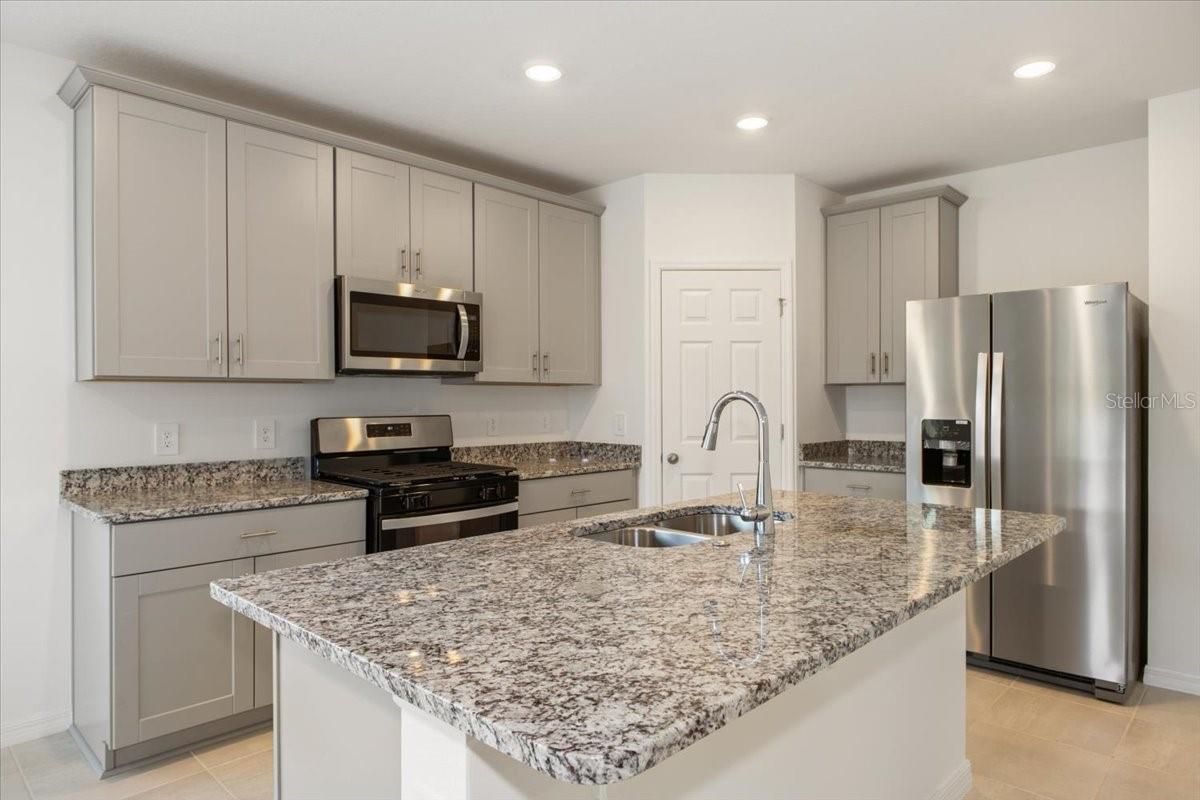 2950 SUNSTAR DR, SAINT CLOUD, FL, 34772