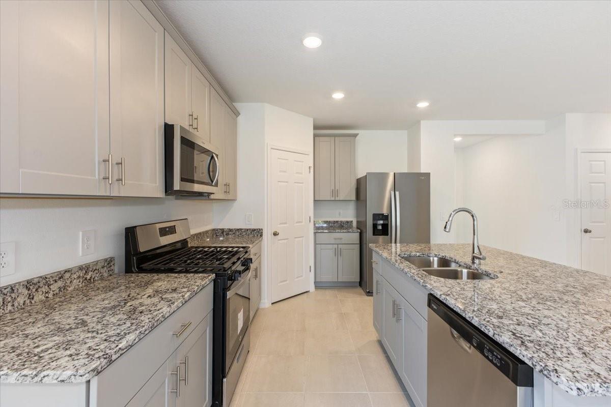 2950 SUNSTAR DR, SAINT CLOUD, FL, 34772