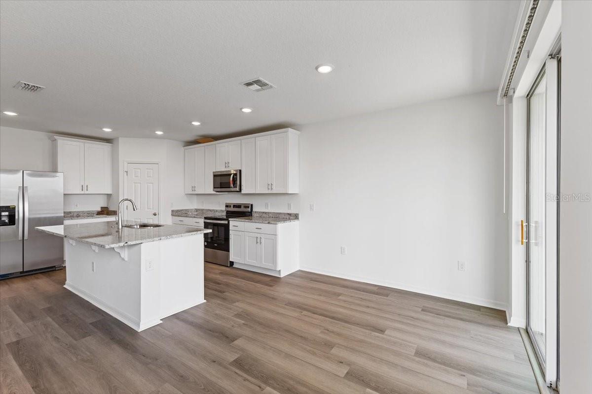 1353 HANOVERIAN DR, LAKE ALFRED, FL, 33850