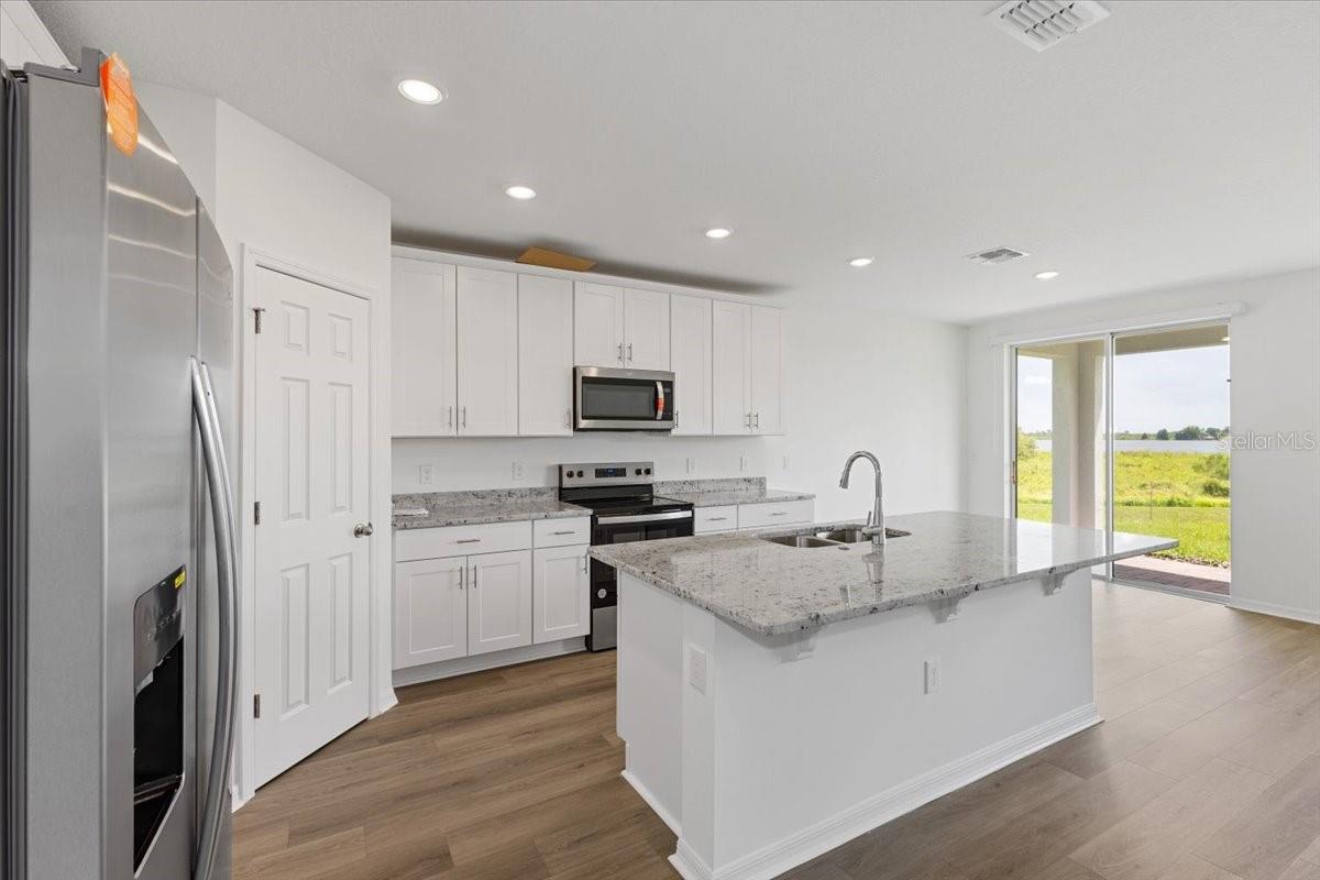 1353 HANOVERIAN DR, LAKE ALFRED, FL, 33850