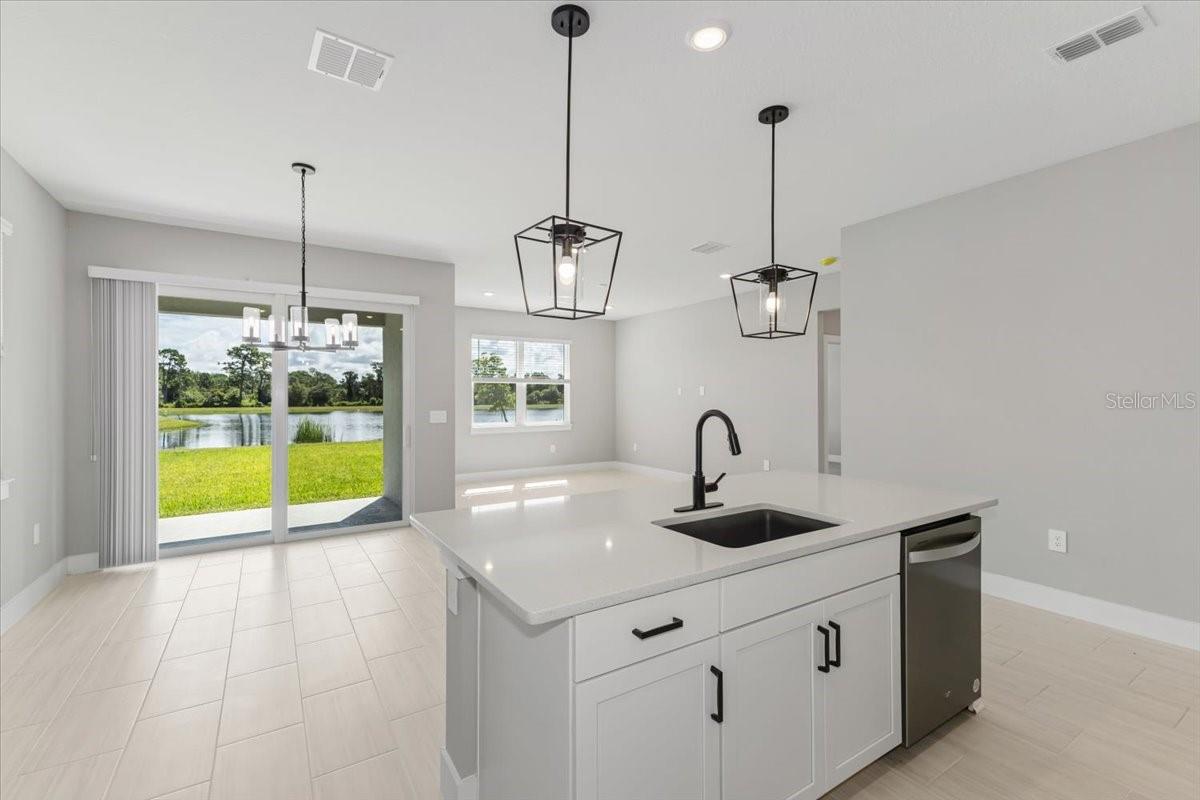 522 SUN CHASER DR, NOKOMIS, FL, 34275