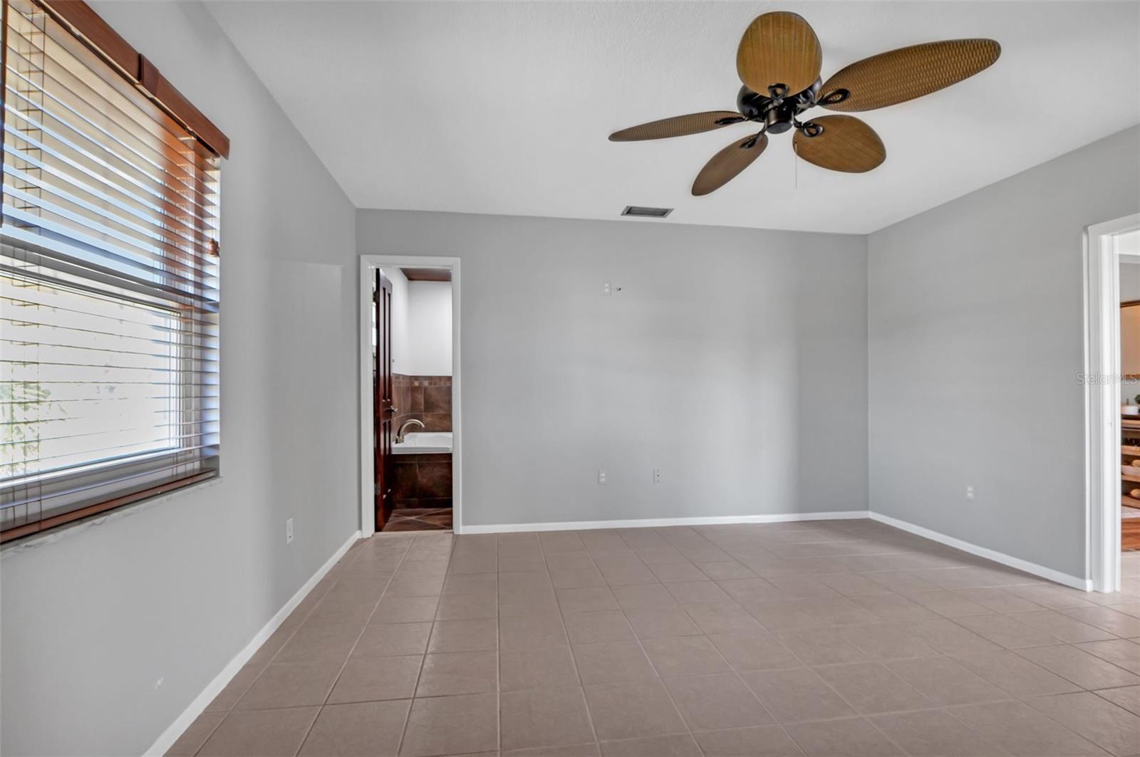155 MORGAN LN SE, PORT CHARLOTTE, FL, 33952