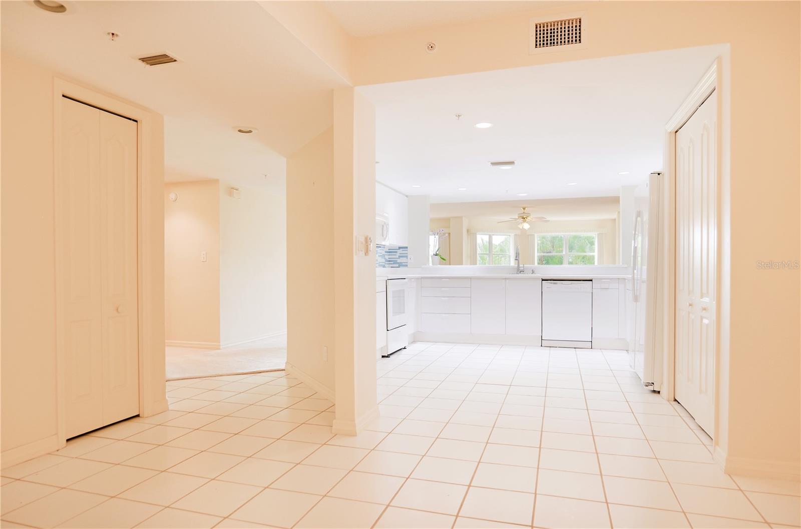 4 OCEANS WEST BLVD #202D, DAYTONA BEACH SHORES, FL, 32118