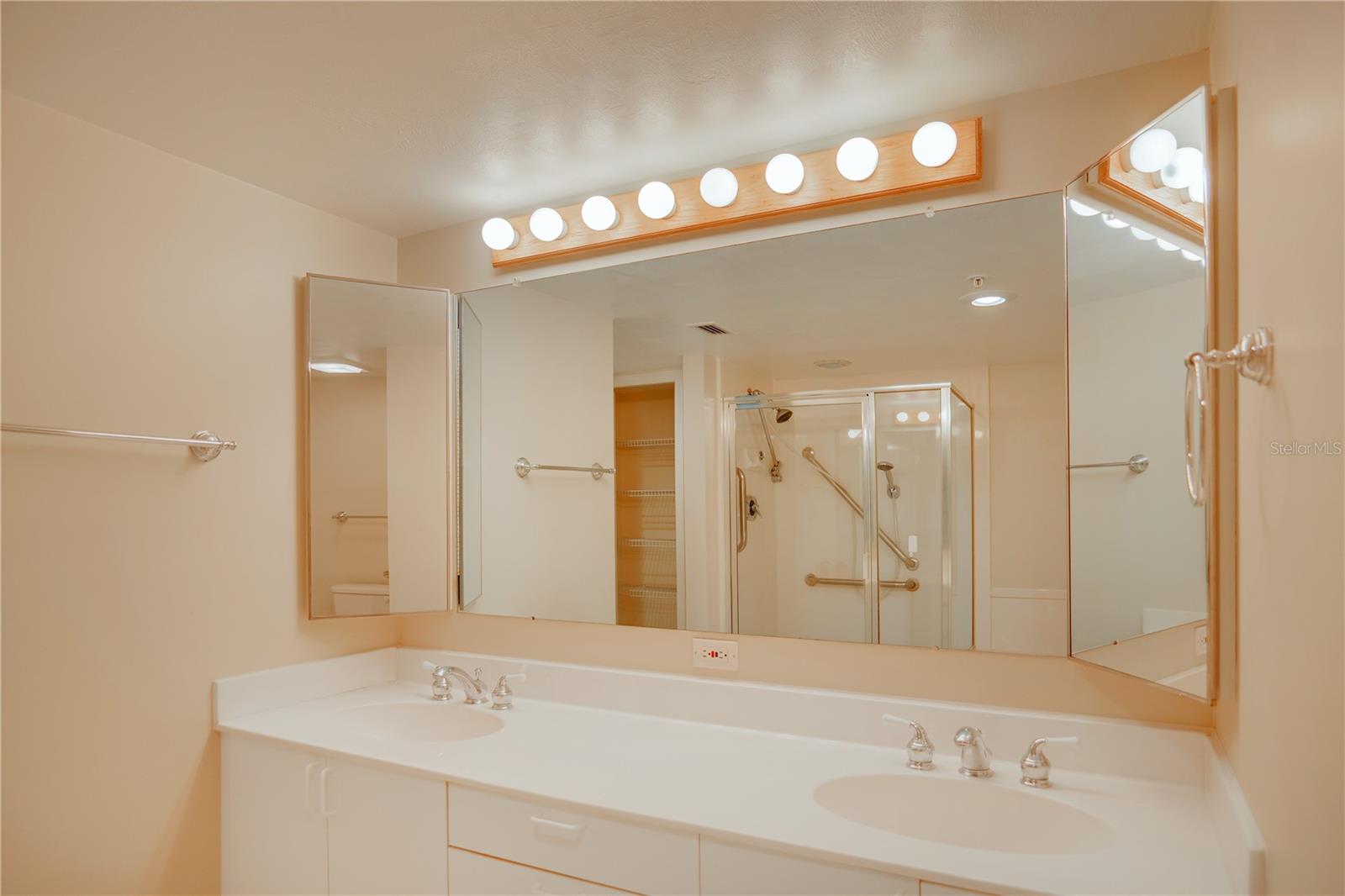 4 OCEANS WEST BLVD #202D, DAYTONA BEACH SHORES, FL, 32118