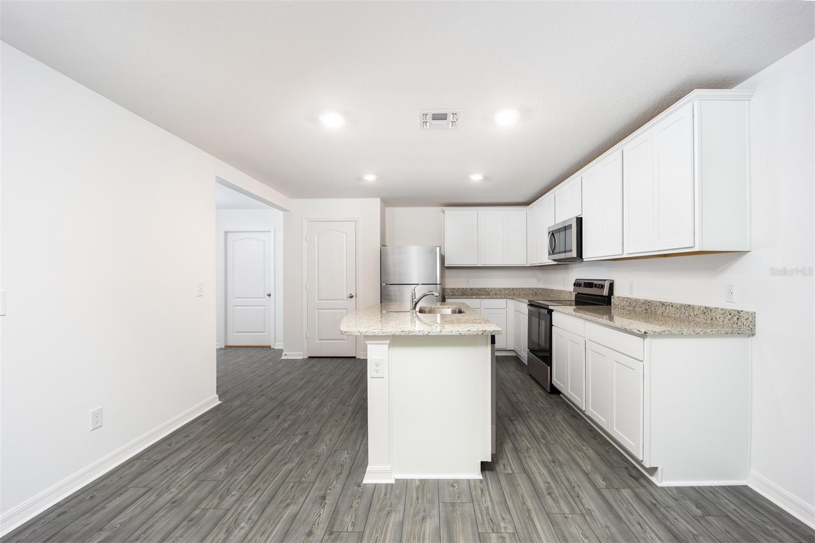 3199 SEVILLE ST, LAKE ALFRED, FL, 33850