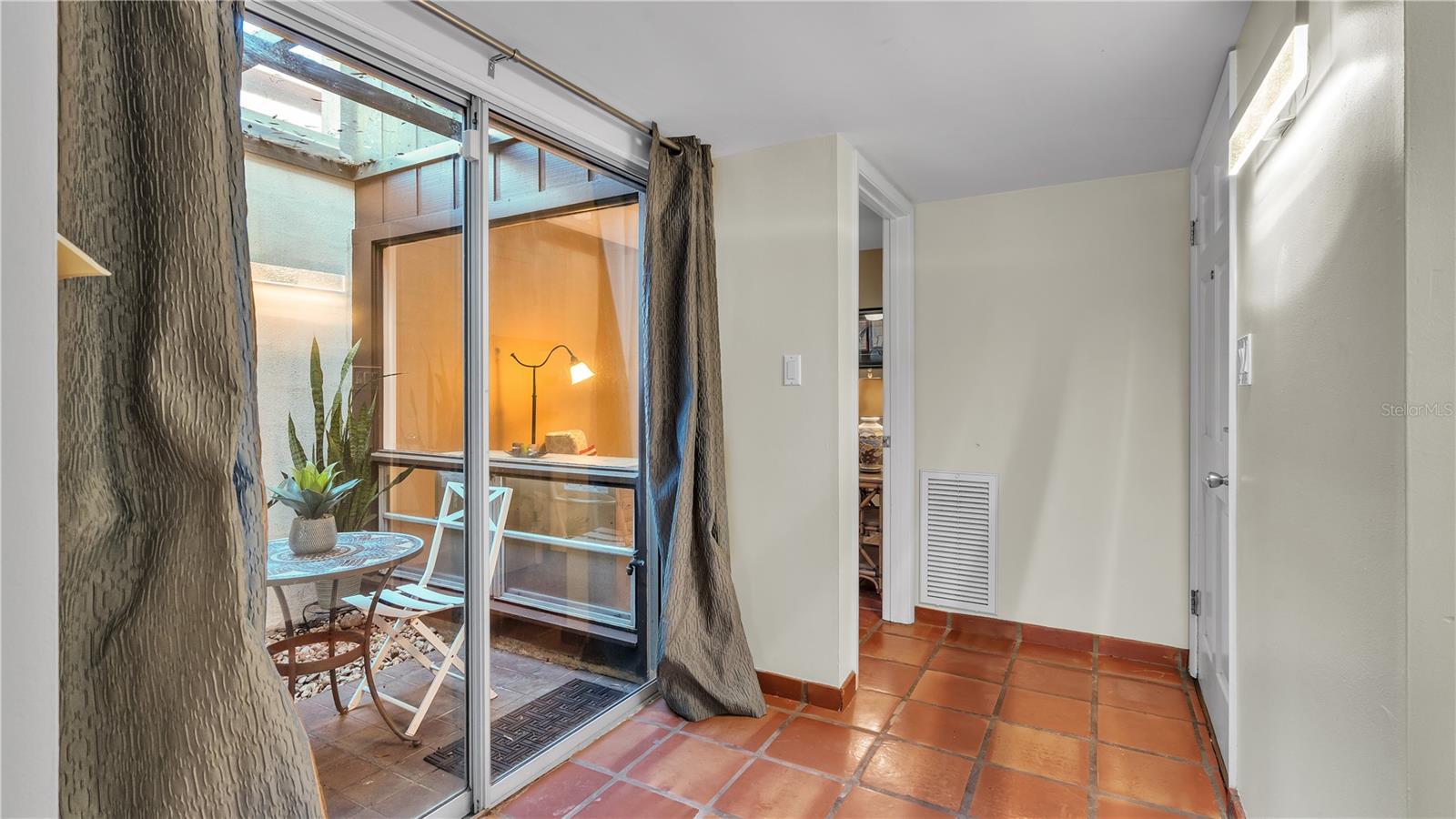 11 LOMA LINDA #11, LAKELAND, FL, 33813