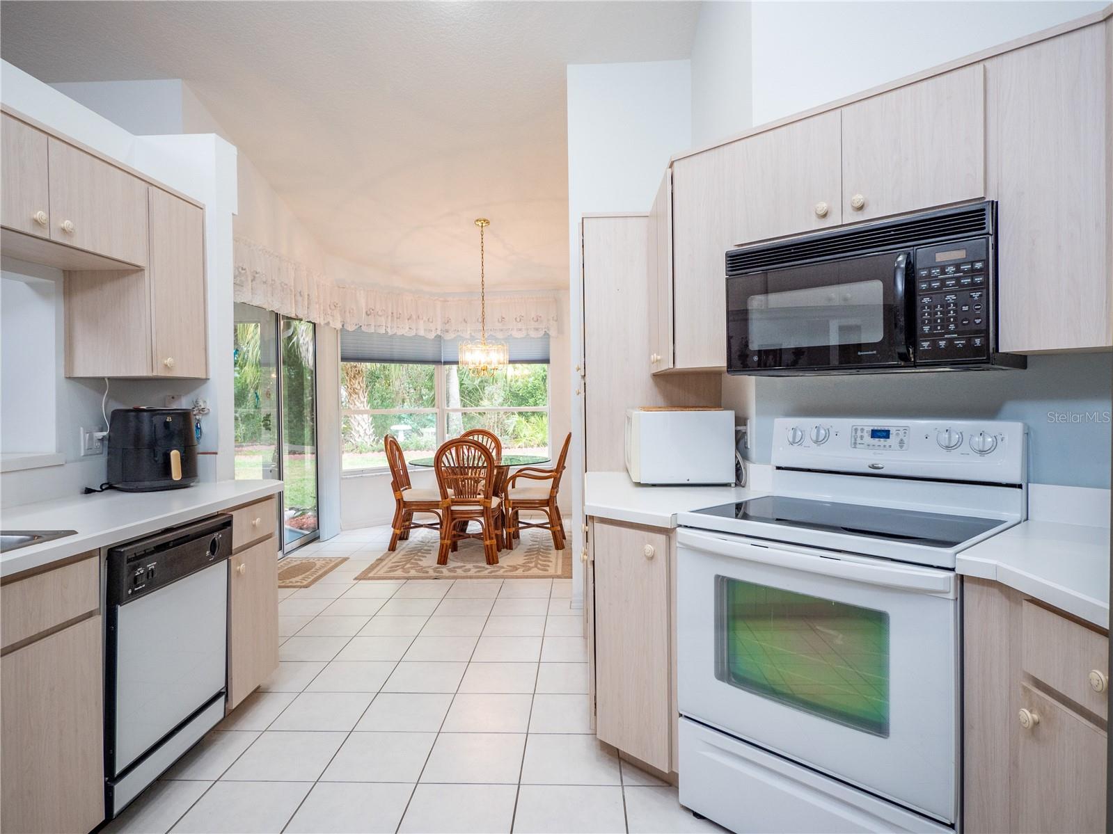 18 HEMLOCK CT E, HOMOSASSA, FL, 34446