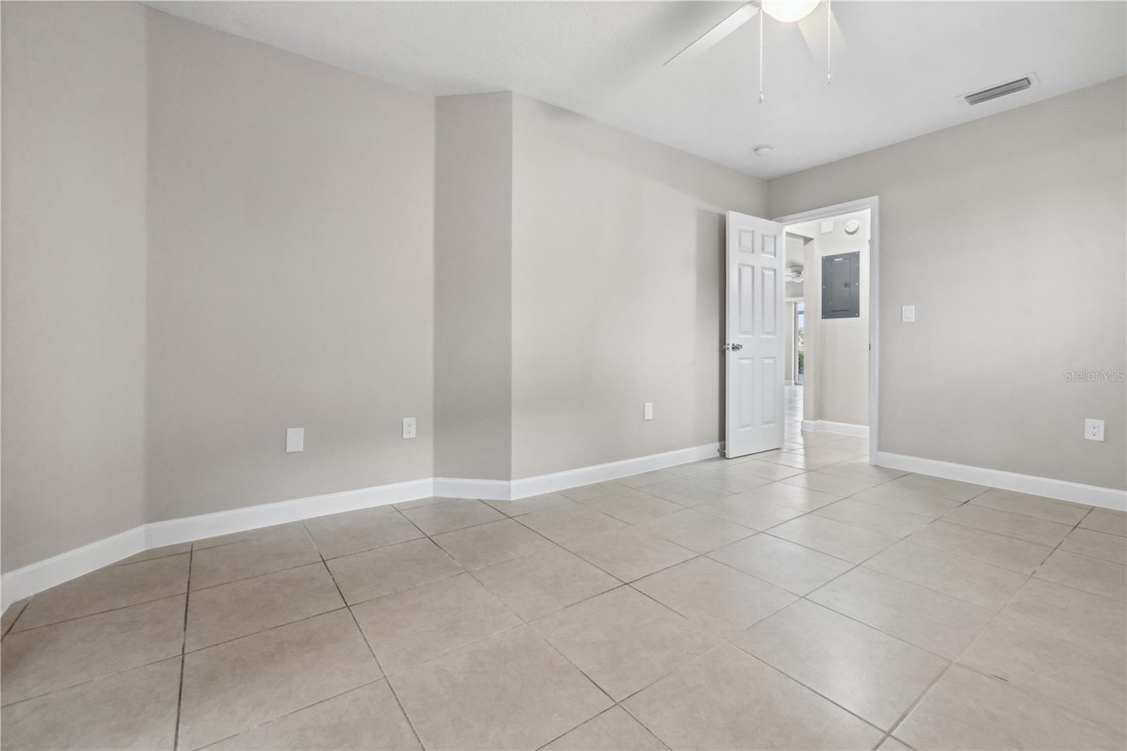 1350 RIO DE JANEIRO AVE #4B, PUNTA GORDA, FL, 33983