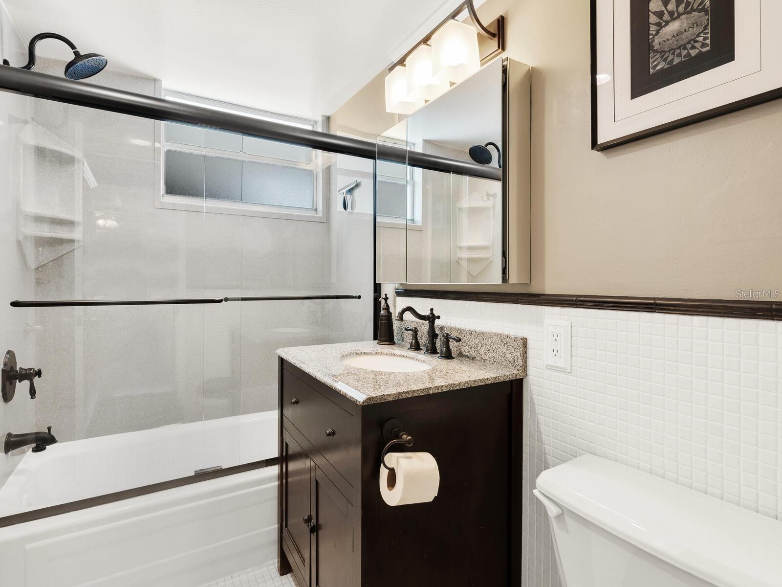 600 SUTTON PL #201, LONGBOAT KEY, FL, 34228