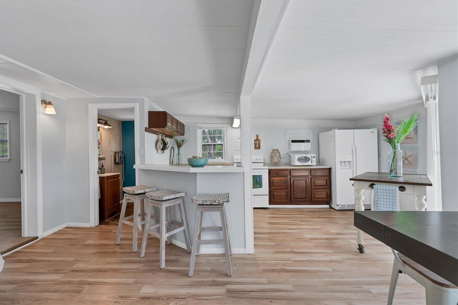380 W WENTWORTH ST, ENGLEWOOD, FL, 34223