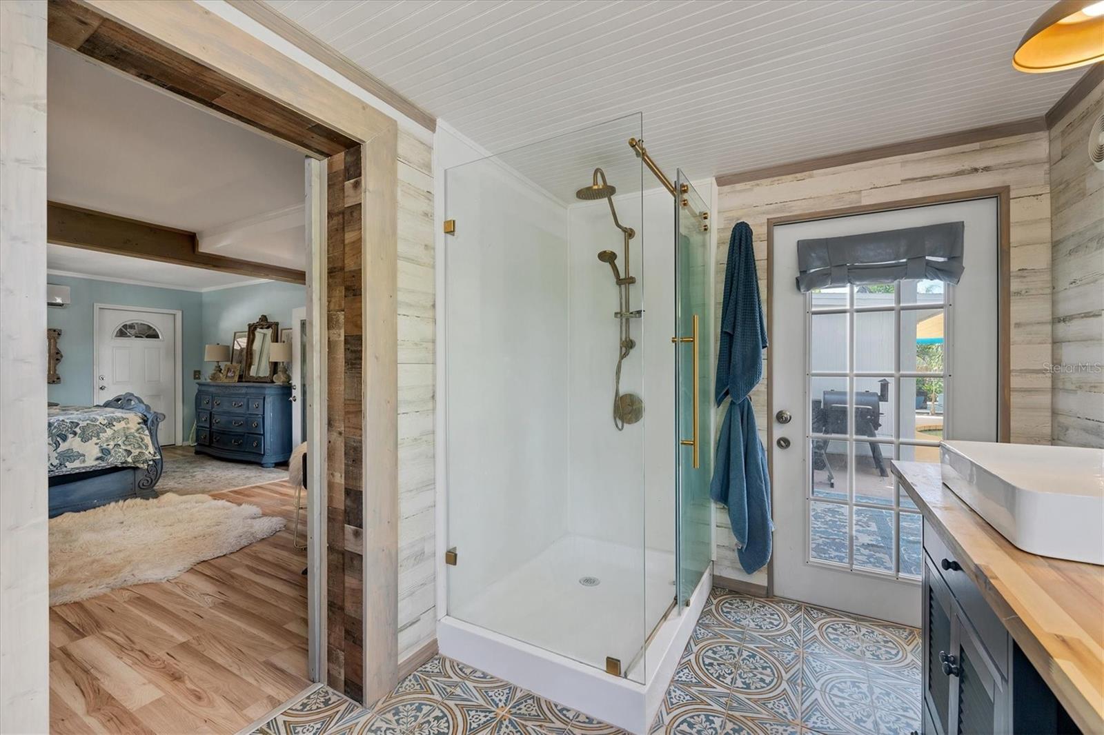 380 W WENTWORTH ST, ENGLEWOOD, FL, 34223