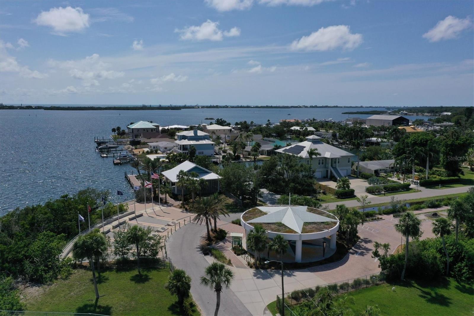 380 W WENTWORTH ST, ENGLEWOOD, FL, 34223