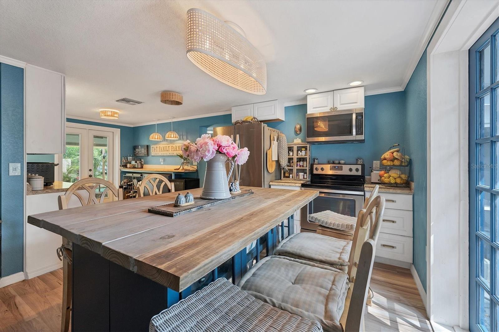 380 W WENTWORTH ST, ENGLEWOOD, FL, 34223