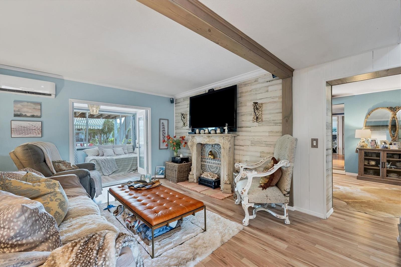 380 W WENTWORTH ST, ENGLEWOOD, FL, 34223