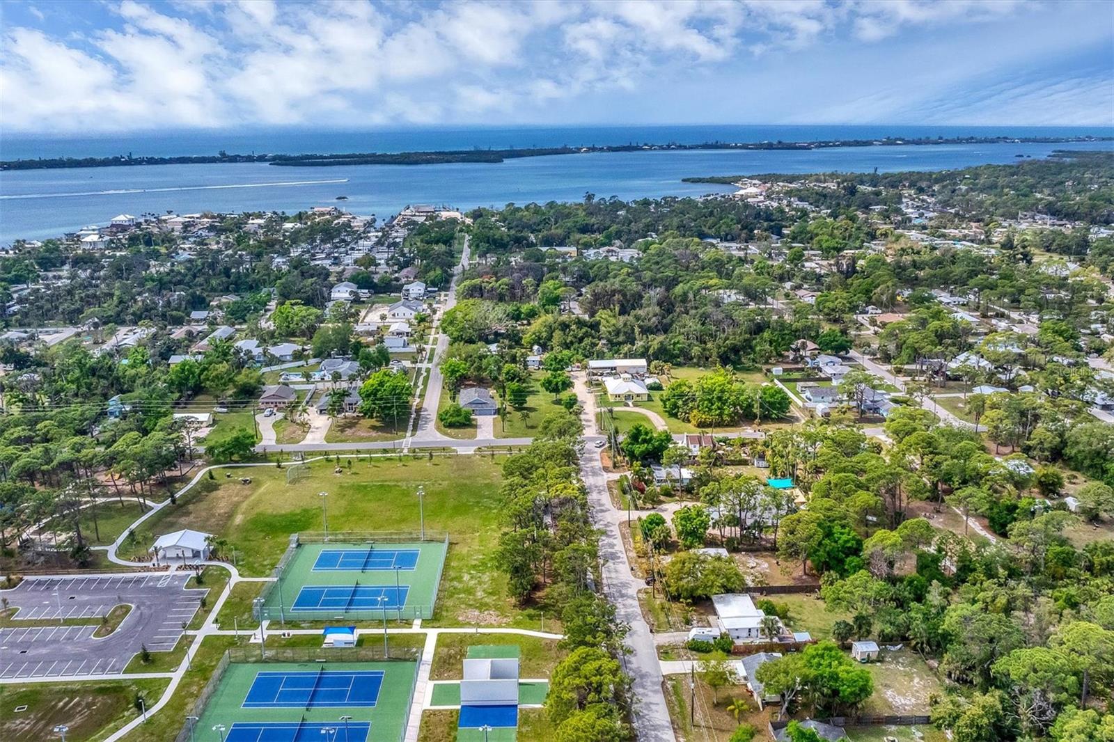 380 W WENTWORTH ST, ENGLEWOOD, FL, 34223
