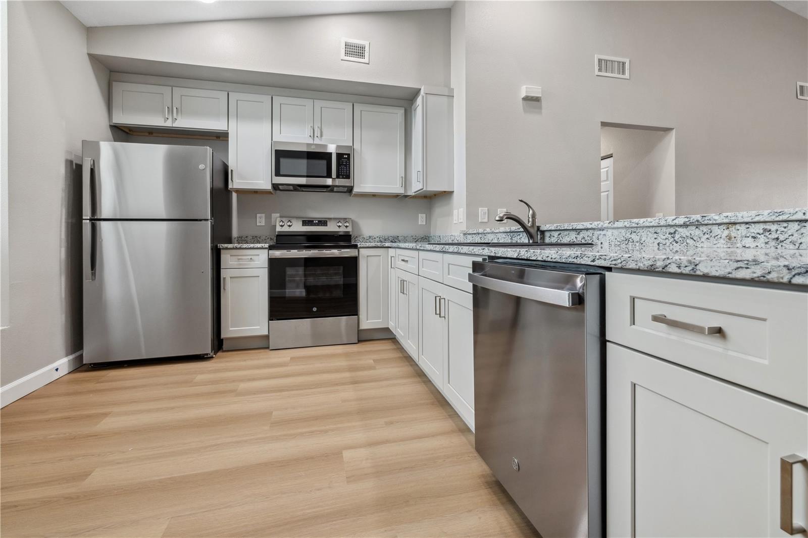 1350 RIO DE JANEIRO AVE #6C, PUNTA GORDA, FL, 33983