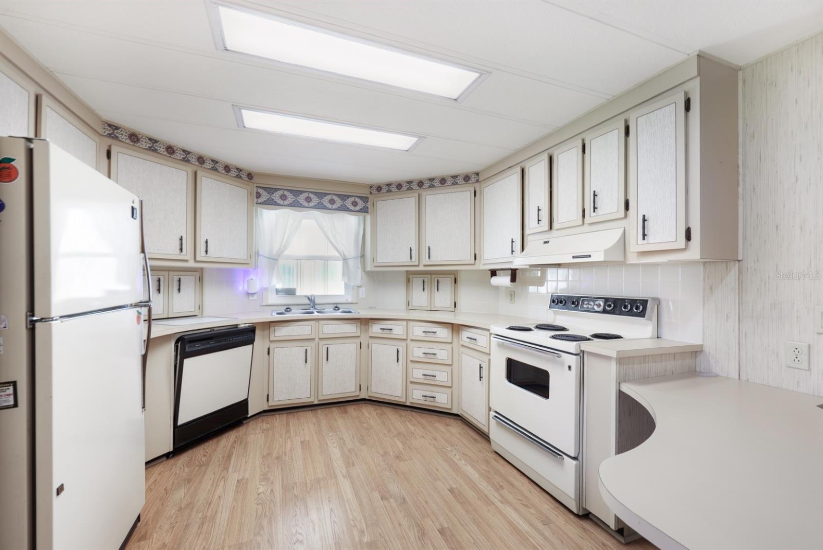 2100 KINGS HWY #1028, PORT CHARLOTTE, FL, 33980