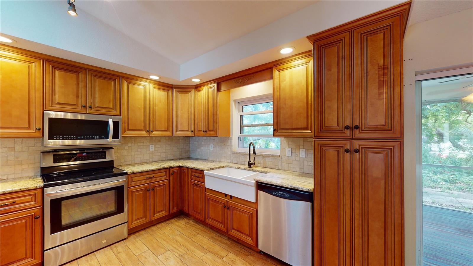 1249 HURTIG AVE, PORT CHARLOTTE, FL, 33948