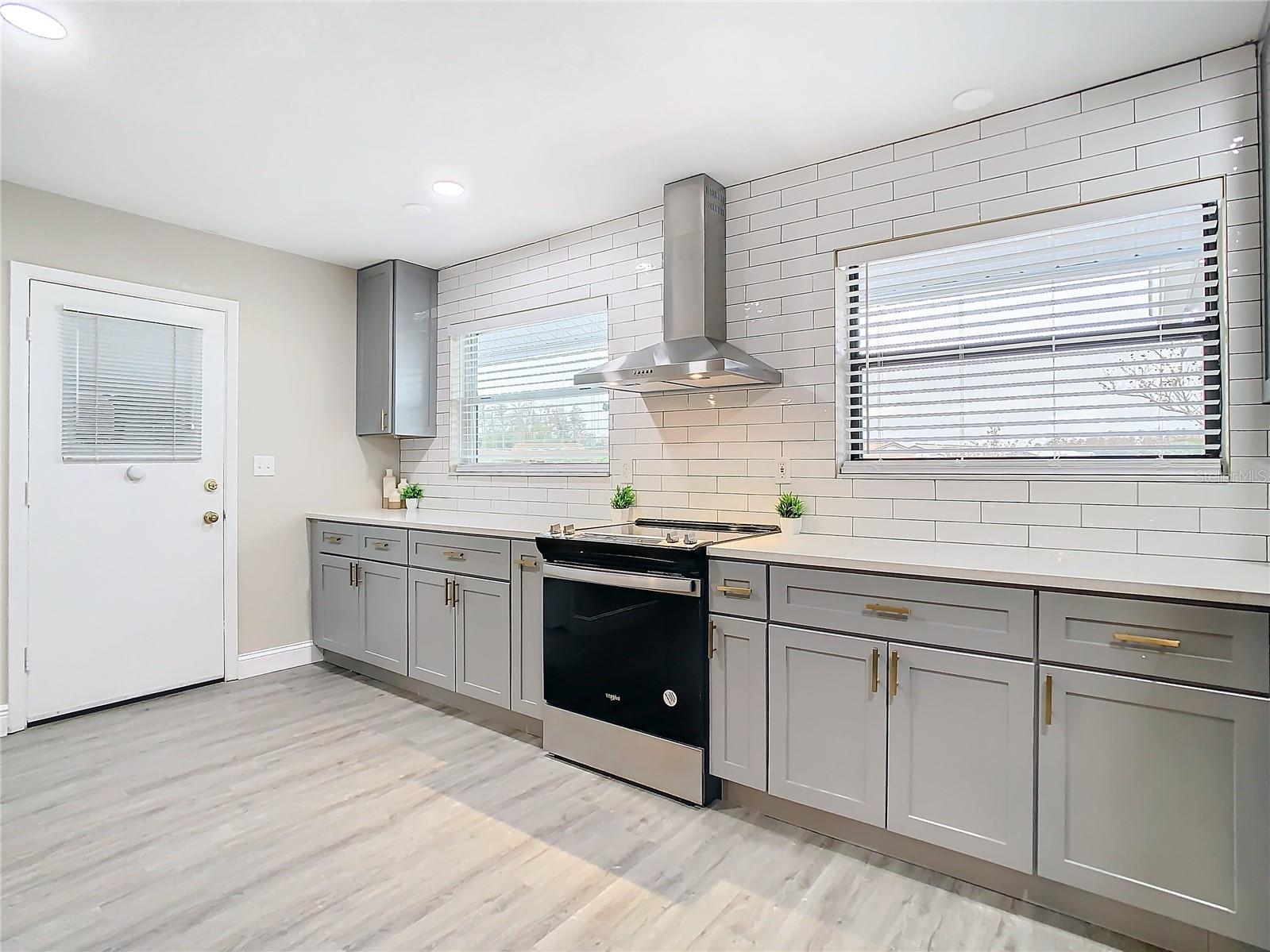 1707 TAHOE DR, SUN CITY CENTER, FL, 33573