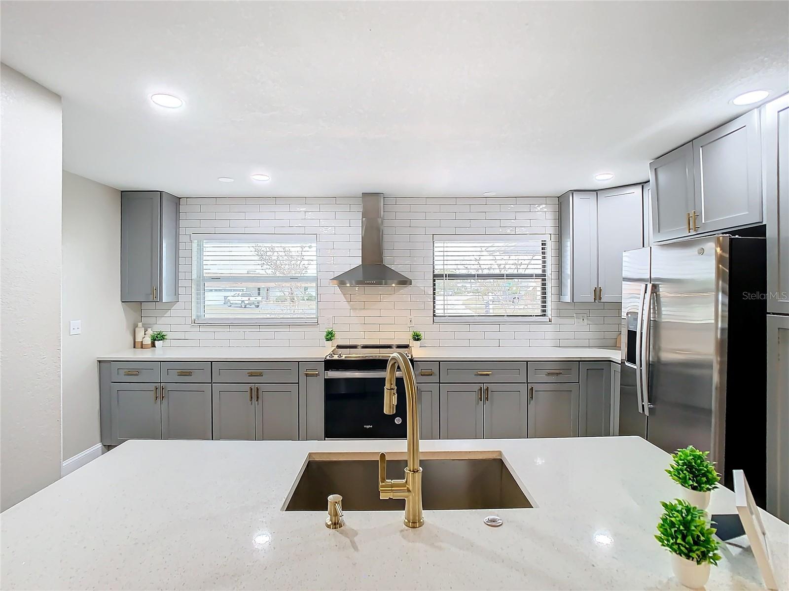 1707 TAHOE DR, SUN CITY CENTER, FL, 33573