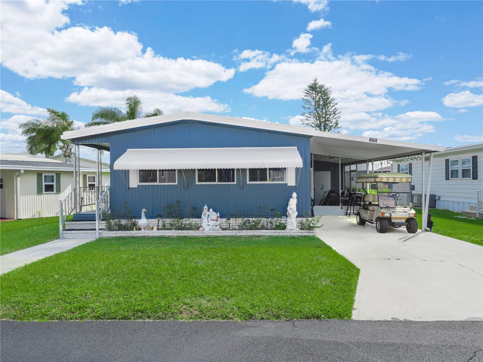 P4929576 Property Photo