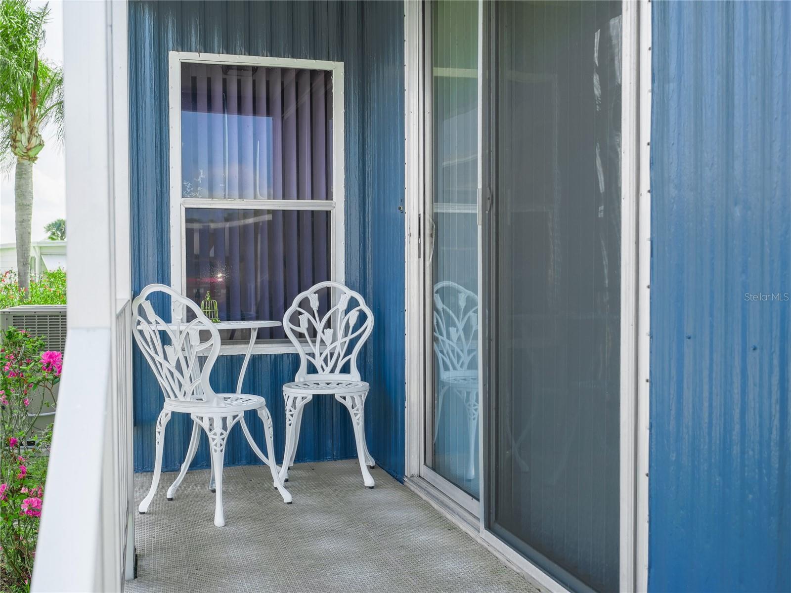 P4929576 Property Photo